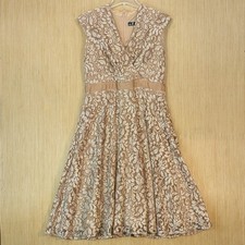 Leslie Fay Dress Women's 10 Floral Lace Fit & Flare Beige Formal Retro Housewife