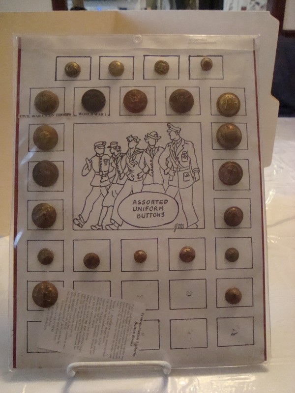 Button Work Card with military uniform buttons 22 buttons Civil War, WW1  
