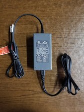 VEX Robotics 276-2519 Smart Charger v2, includes power cable - good used cond