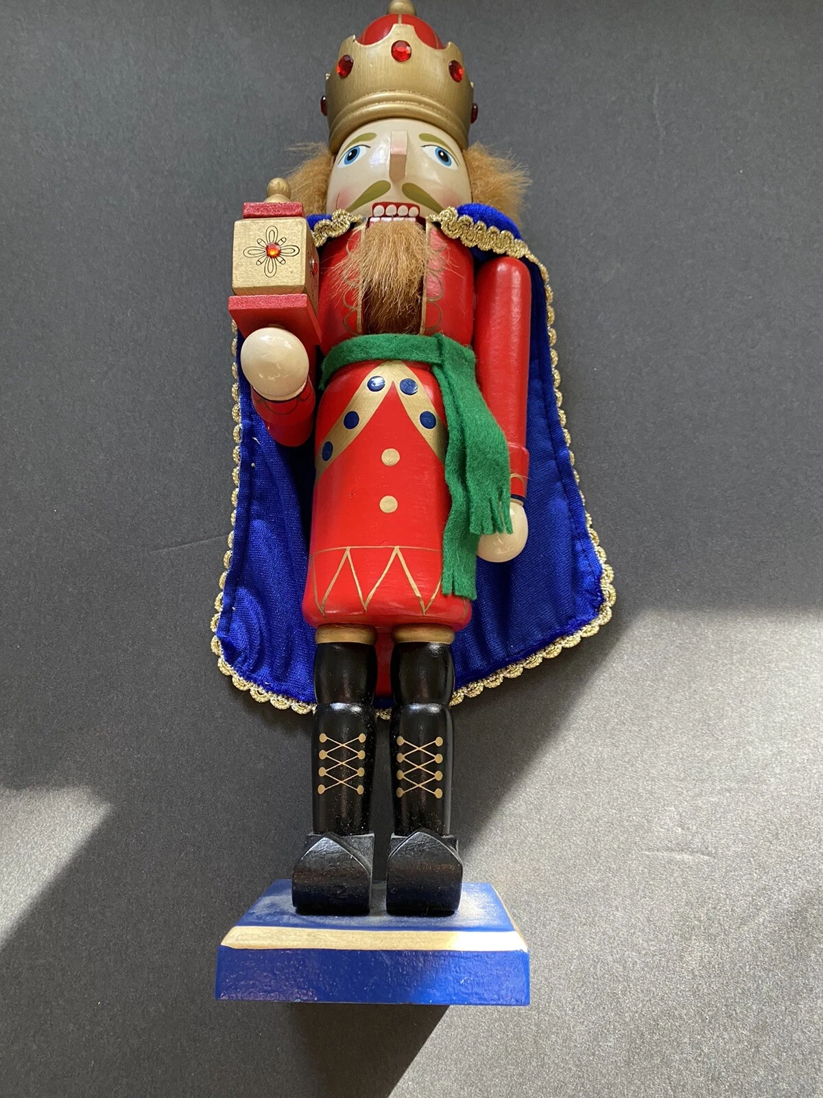 RED KING 15" DELUXE WOODEN NUTCRACKER BY TIMELESS TREASURES