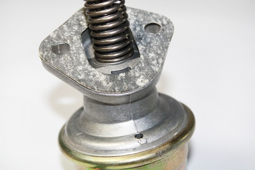 6 x Dichtung Benzinpumpe Kraftstoffpumpe VW Polo, Golf, Derby / Audi 50 60 80 - Bild 5 von 6