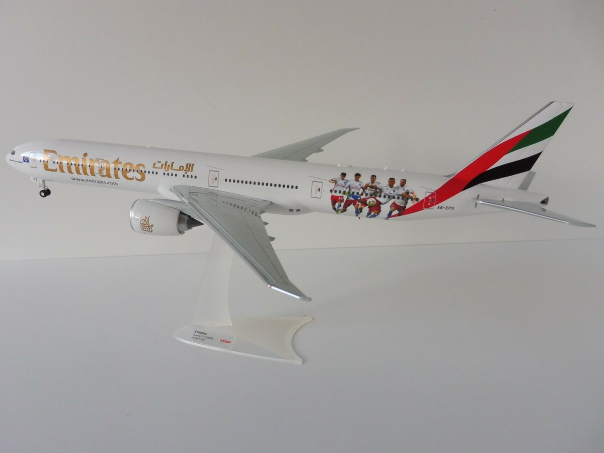 Emirates Boeing 777-300ER HSV 1/200 Herpa 559034 777-300 777