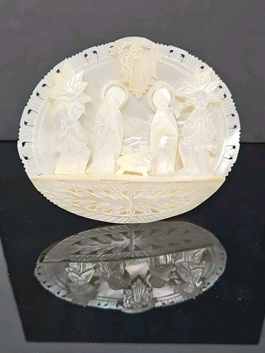 Vintage Carved Mother of Pearl Nativity Scene Mary Joseph Baby Jesus