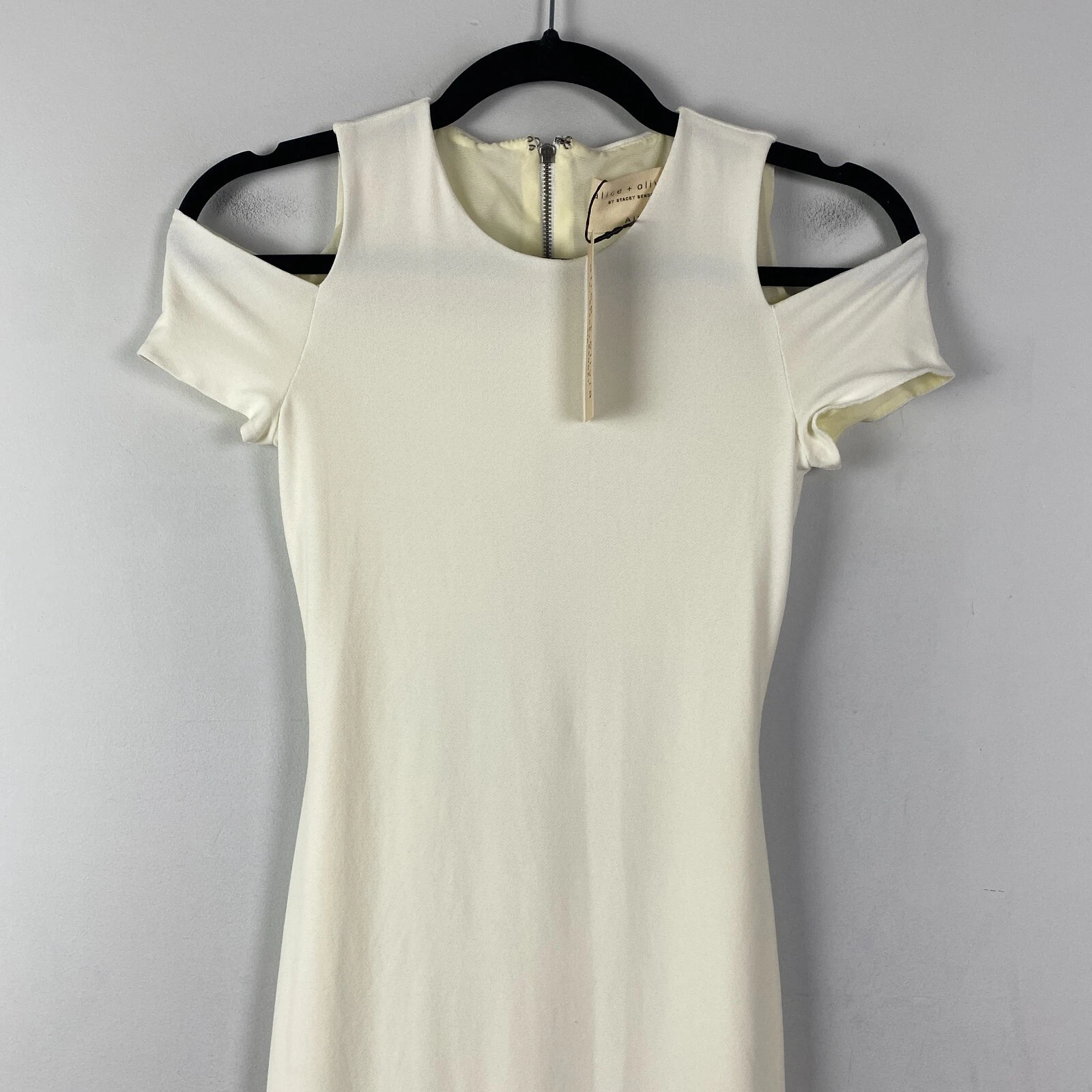 OFF WHITE Abito midi Alice + Olivia Meya spalle fredde taglia 0 bianco sporco zip posteriore elasticizzato