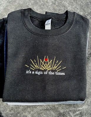 Besticktes Sweatshirt Harry Styles Sign of the Times