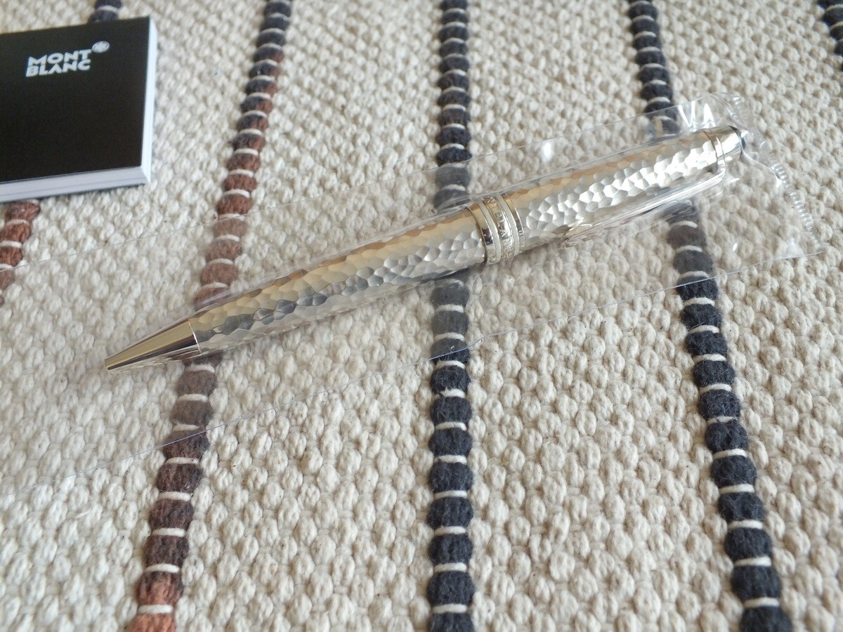 Montblanc Meisterstuck Solitaire Martele Sterling Midsize