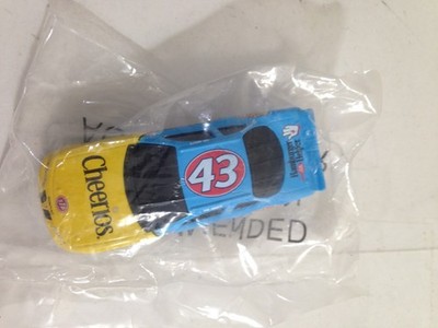 NASCAR #43 John Andretti Cheerios/Hamburger Helper  Dodge R/T Race Car 1:64 NIB