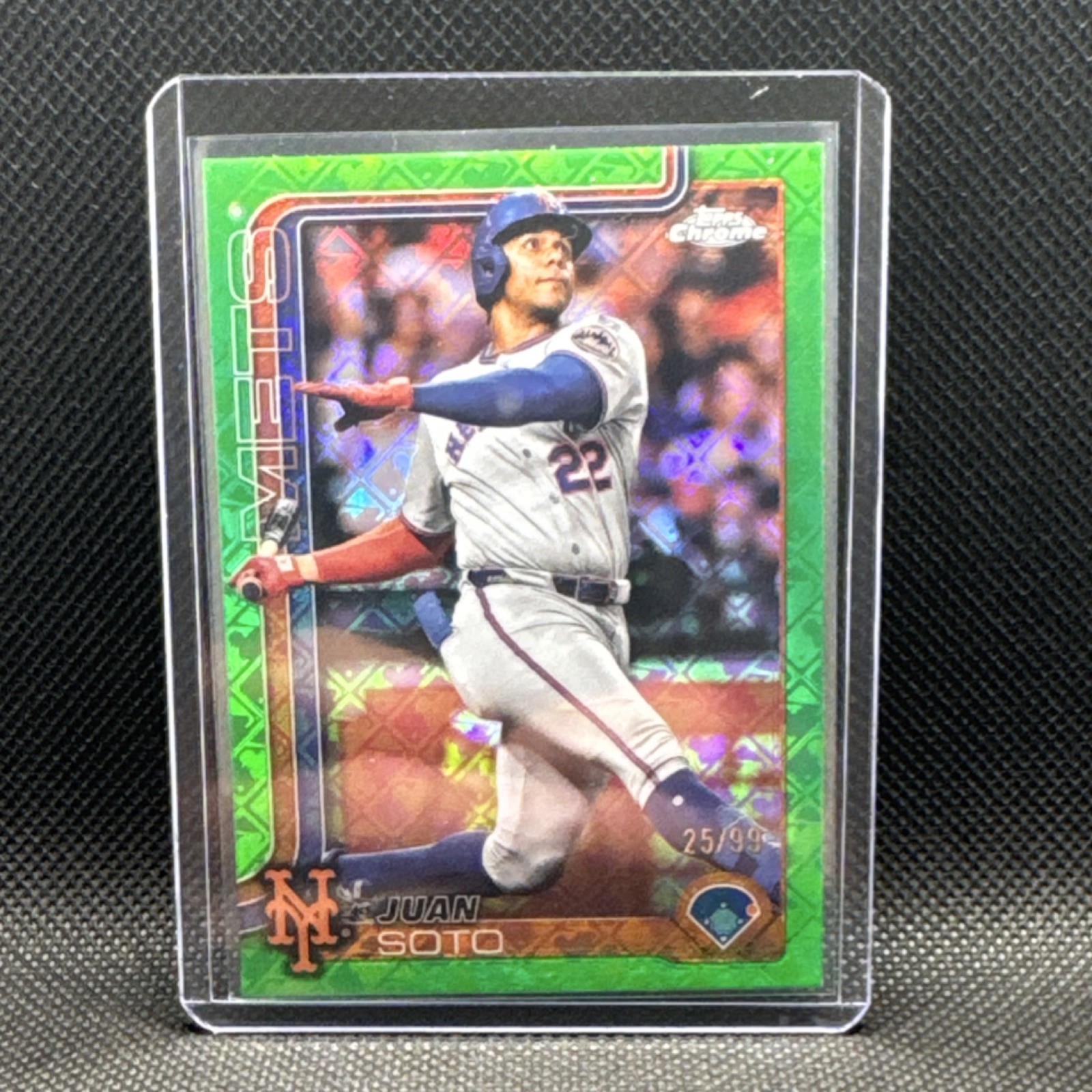 2025 Topps Chrome Logofractor Juan Soto #200 Green Refractor New York Mets /99