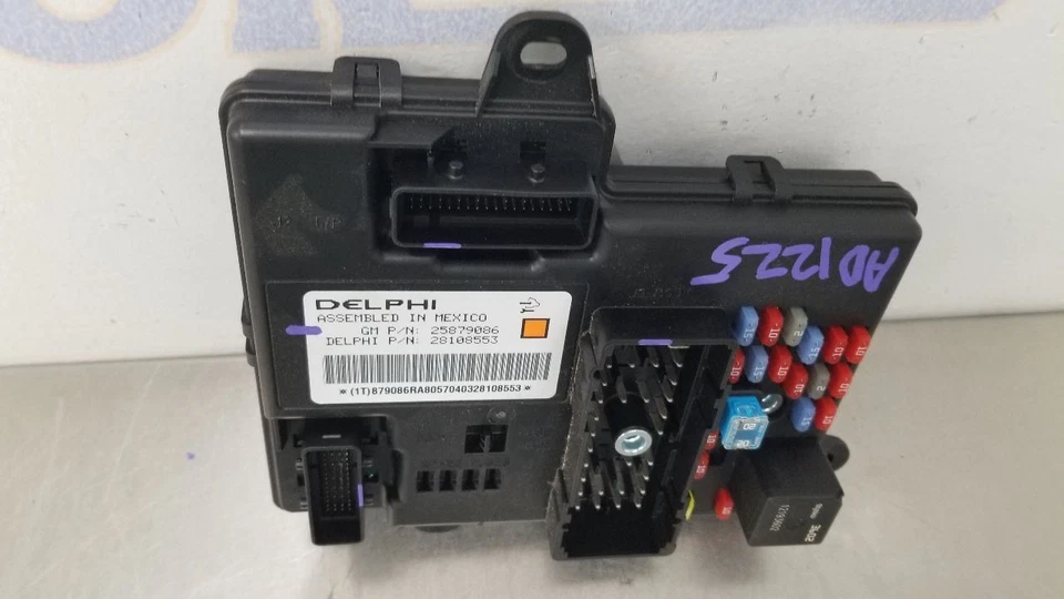 08 MÓDULO DE CONTROL DE CARROCERÍA CHEVY CORVETTE C6 BCM 25879086 Foto 2 de 4