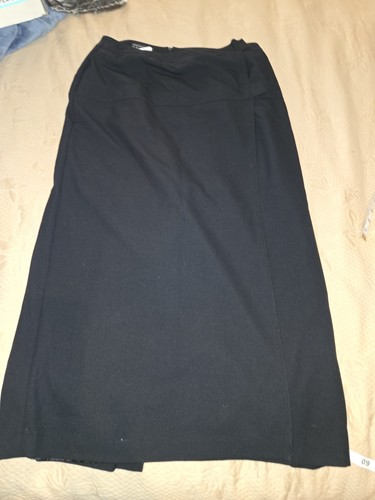 Wolfgang Kaiser Skirt, Size 14 Black, Adjustable Hook And Loop Fastener
