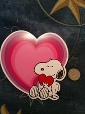  1 LARGE PEANUTS SNOOPY VALENTINE'S DAY DECORATION VALENTINE  NOT STICKERS 