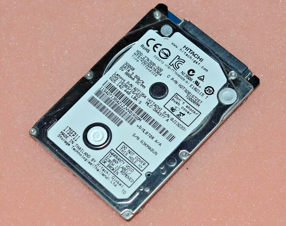 Hitachi HTS723232A7A364 320GB 7200RPM SATA 3Gb/s 2.5in Laptop Hard Drive - Image 2 of 3