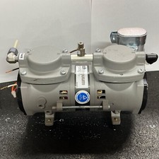 Welch Vacuum Pump Model 61-3211      (G8)