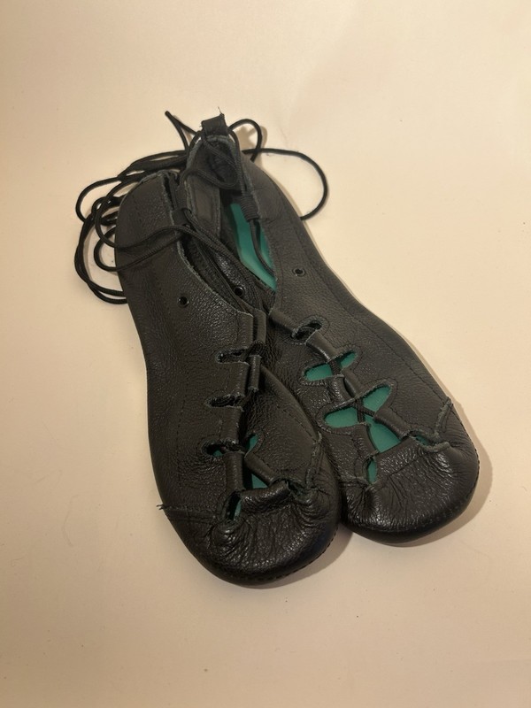 Rutherford Irish Dance Soft Shoes Ghillies Women Size 4.5.