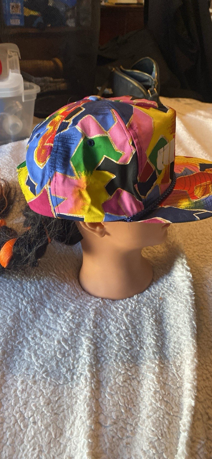 Vtg Multicolor Abstract Pattern Logo Westmont Int… - image 3