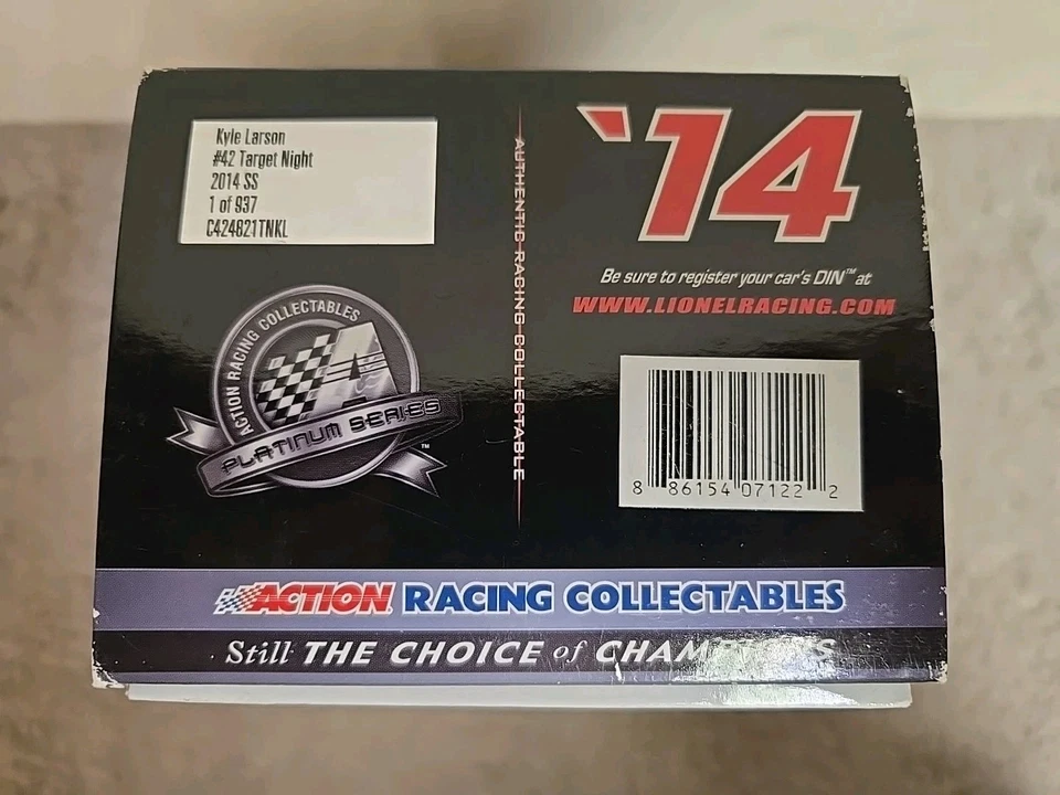 Kyle Larson 42 Target Night 2015 1/24 Lionel Nascar diecast 1/937 raro Foto 2 de 4