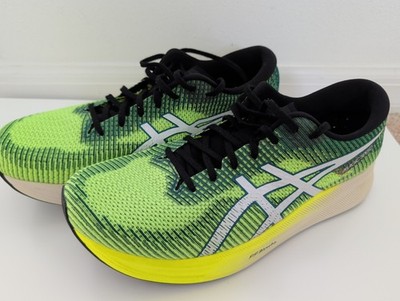 ASICS Magic Speed 2 Men Size 12 US Running Shoes Green Safety Yellow 1011B443