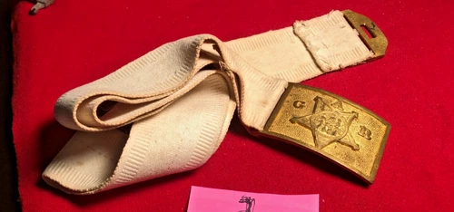 CIVIL WAR GAR VETERANS' MEMBERSHIP BELT BUCKLE AND BELT - STAR DESIGN #2