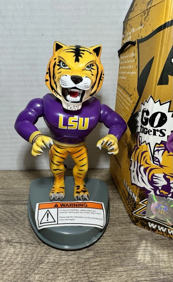 LSU TIGERS DASH DUDES BOBBLEHEAD FOR CAR DASHBOARD,DESK,SHELF,MANCAVE BRAND NEW - Image 4 of 4