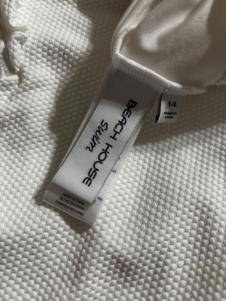 Beach House Swim White 3 Piece Set Resort Wear Bathing Suit - Image 4 of 4