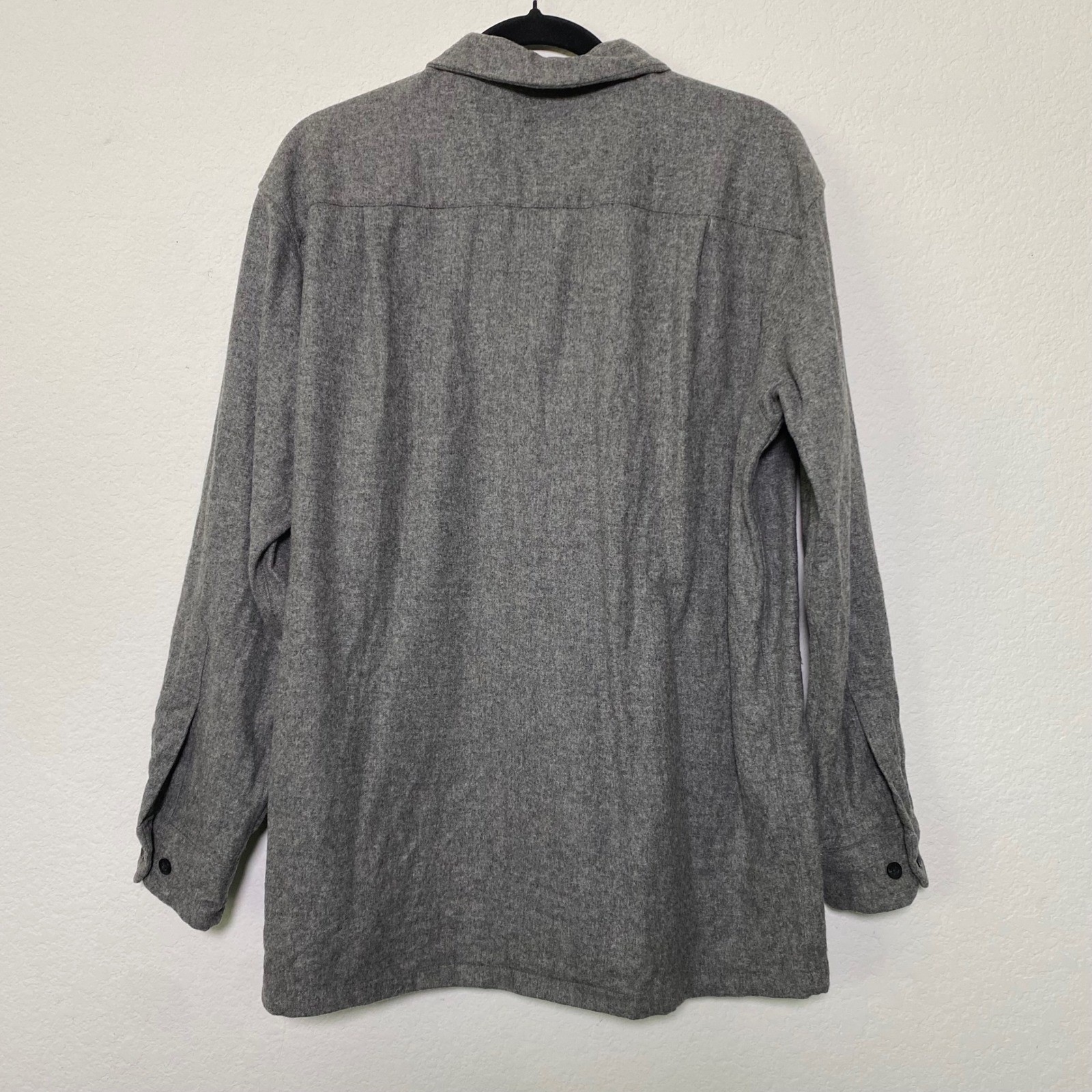 Pendleton Mens Medium Gray 100% Wool Button Up Sh… - image 2