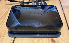 XAV1004 Netgear 4 Port Powerline AV Adapter With Ethernet Switch Network Cables