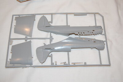 VINTAGE MONOGRAM 1/48 DEVASTATOR TBD 1 PARTS BOTH FUESELAGE HALVES UPPER WINGS