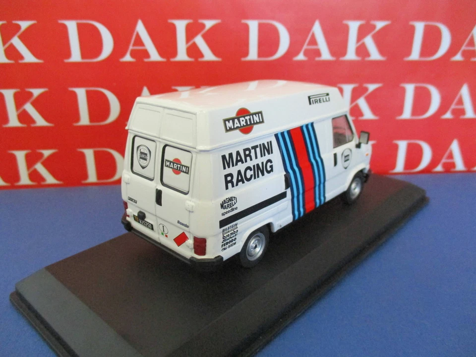 Die cast 1/43 Modellino Furgone Assistenza Rally Fiat Ducato Martini Racing 1984 - Immagine 3 di 4
