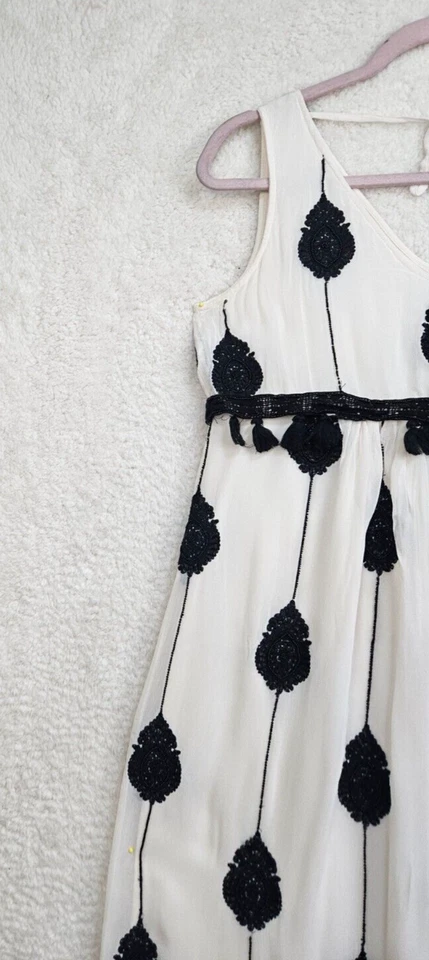 Vestido Moulinette Soeurs Vetements Mujer 2 Crema Rayón Sin Mangas Cuentas Maxi Ajuste Foto 2 de 4