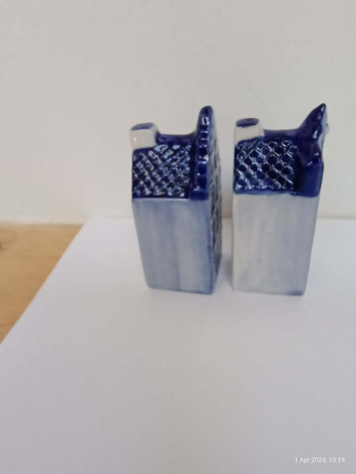 Vintage Delft Blue Houses Salt & Pepper Pots Hand Painted Holland KLM
