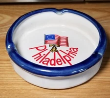 Vintage Philadelphia Ceramic 5” Round Ashtray Made In Taiwan By Smiles.