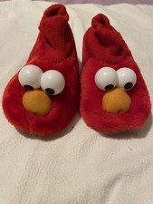 SESAME STREET Elmo SLIPPERS 7/8 Toddler Fuzzy Kids Winter Soft Cozy