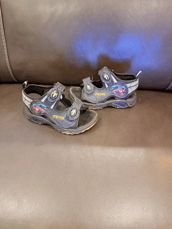 Boys Open-Toe Sandals Marvel Spider-Man Hook&Loop Closure Toddler Size 11 - Image 2 of 4