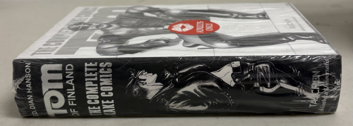 【美品】TOM OF FINLAND KAKE COMICS TASCHEN LIKE NEW! Tom of Finland: The Complete Kake Comics 8inx6in ADULT