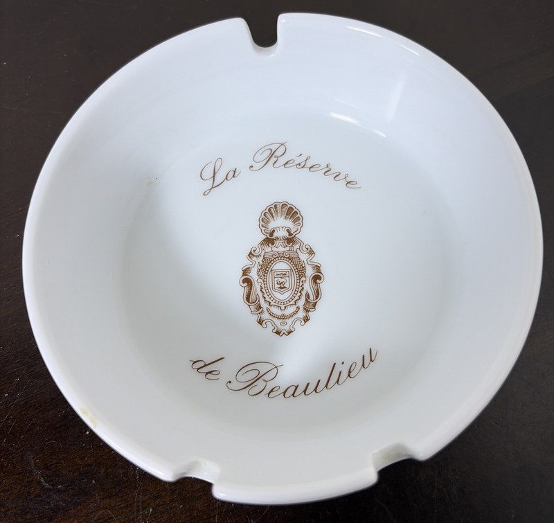 La Reserve de Beaulieu Porcelain Ashtray Bauscher Weiden Bavaria Germany Omnium