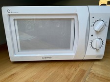 Daewoo KOR6N35SR microwave in good clean condition. Lightly used