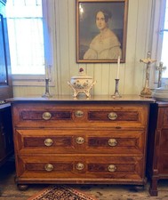 Louis Seize Kommode Nussbaum Intarsiert mit Kabinett und Geheimfach um 1780 