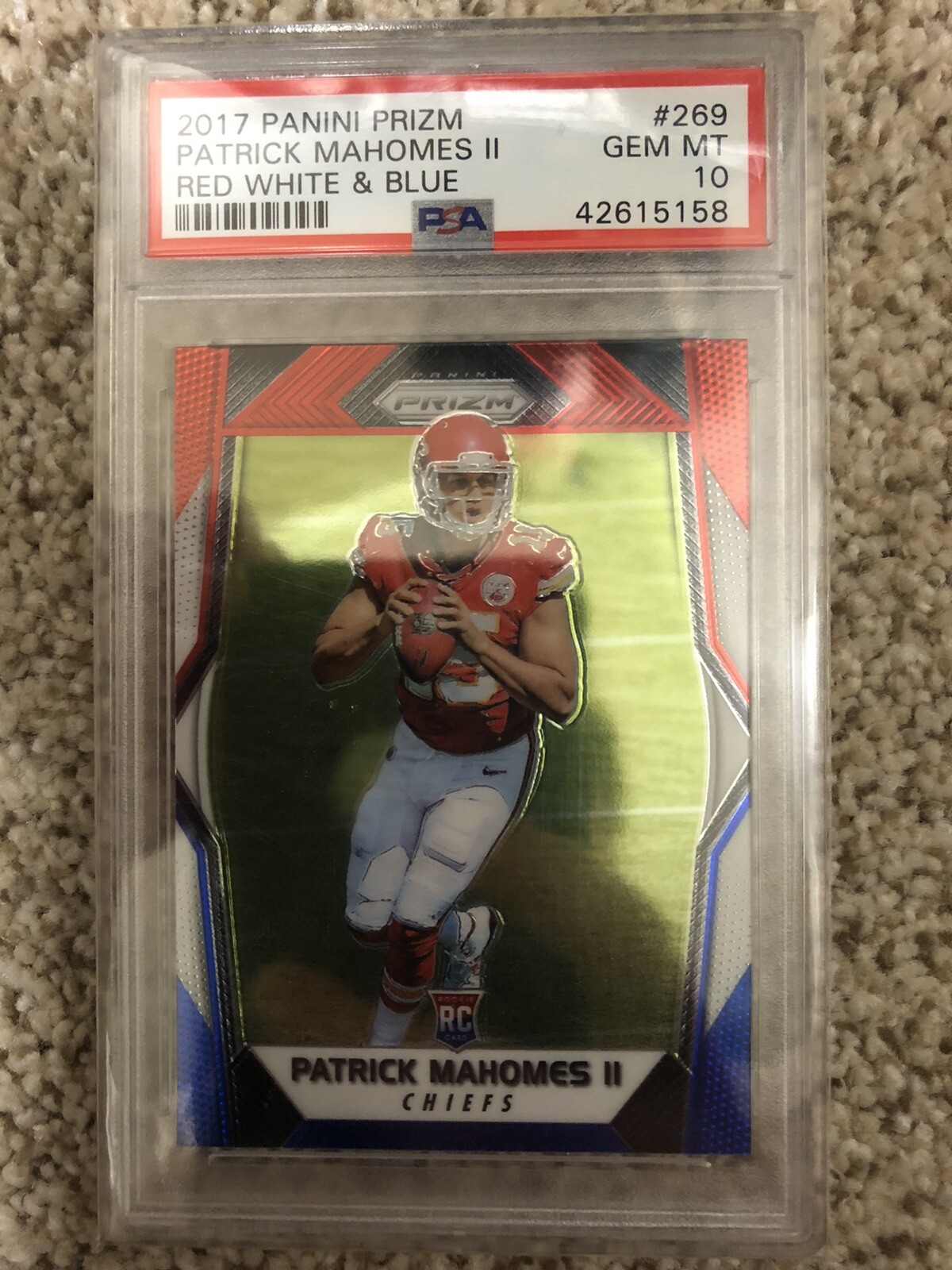 2017 Panini Prizm Patrick Mahomes II Red White Blue RWB RC #269 PSA 10 Pop 108