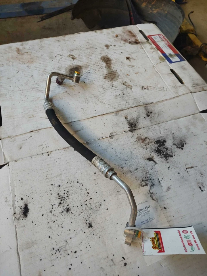 BMW X5 2004 2005 2006 manguera de descarga de CA 3,0 L solo OEM 64536917879 Foto 2 de 3