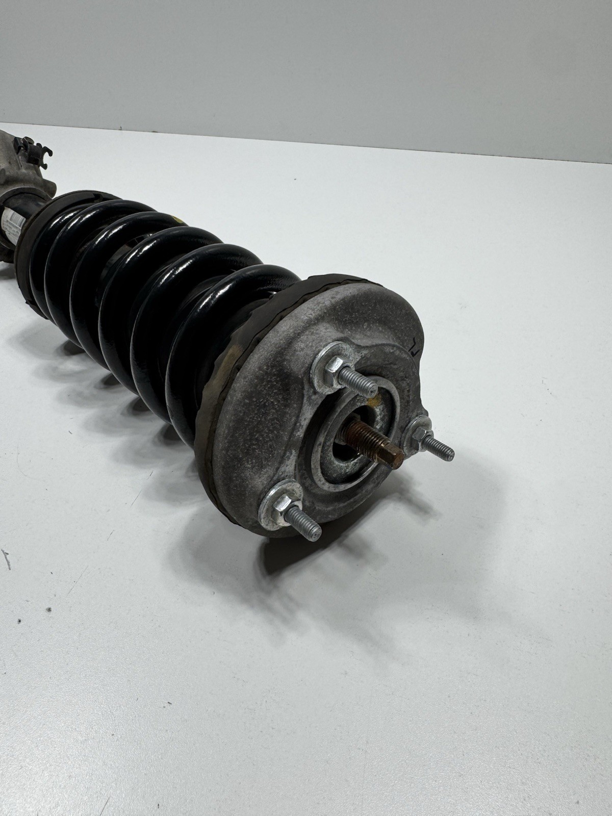 ✅14-21 Maserati Ghibli SQ4 AWD Front Left Shock Strut Spring Absorber OEM