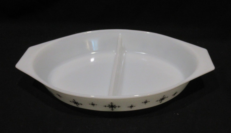 Pyrex "Compass" Snack Server Oval Divided Dish 