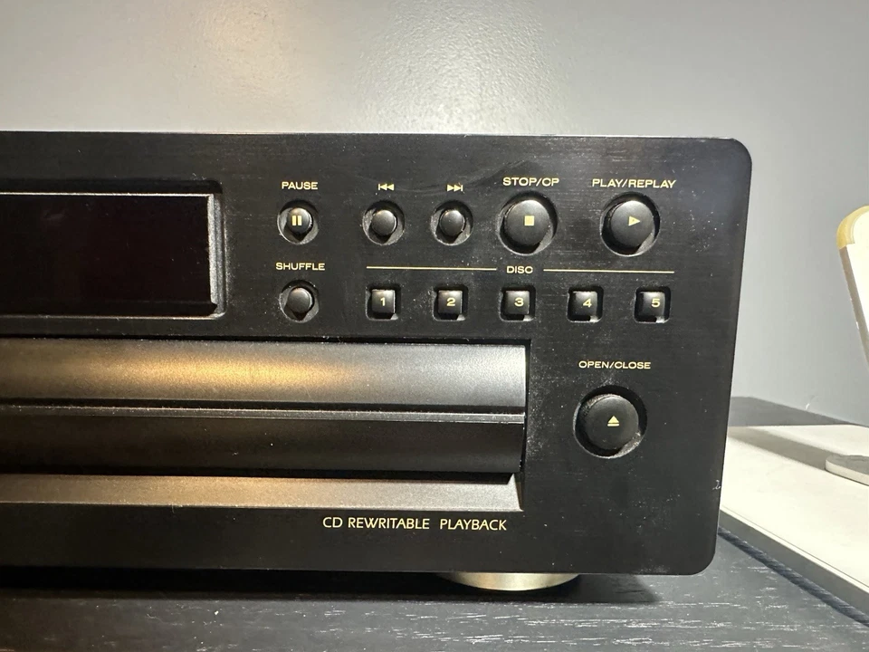 Marantz Model CC4001 5 Disc CD Changer No Remote Used Tested Works - Image 3 of 4