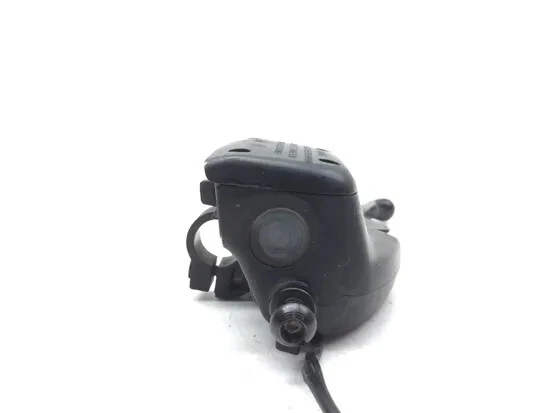 Главный цилиндр насечки сцепления 2001 BMW K1200RS 2785A - Изображение 3 из 4