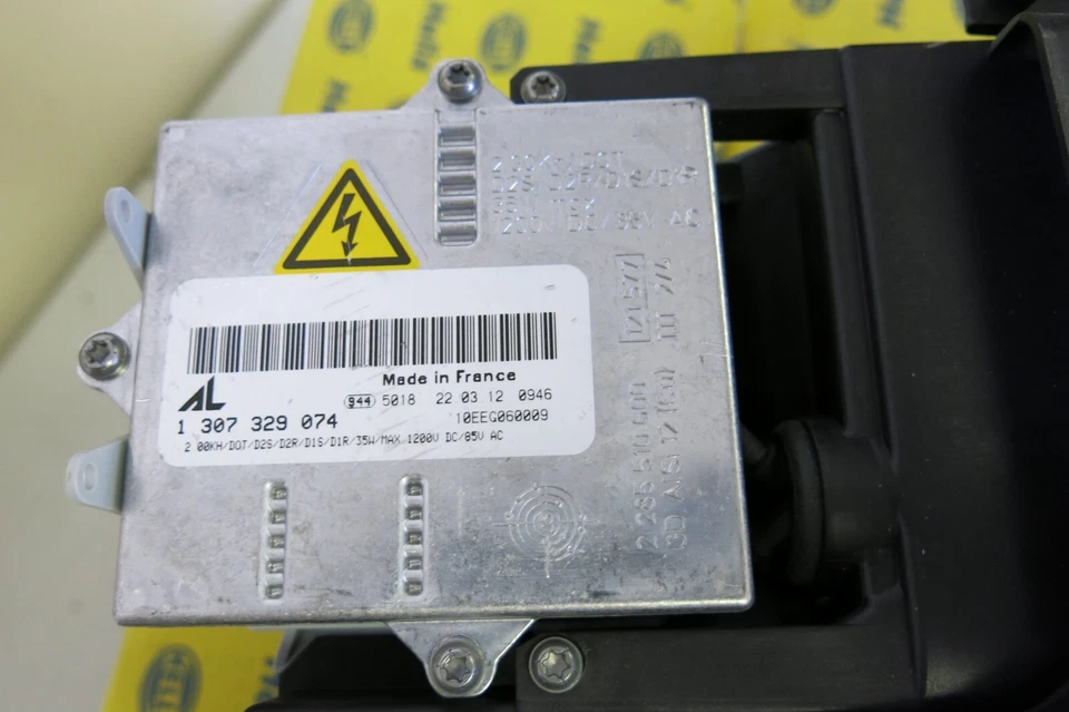 Faro izquierdo Hella 354204131 se adapta a BMW 325Ci 330Ci Foto 3 de 4