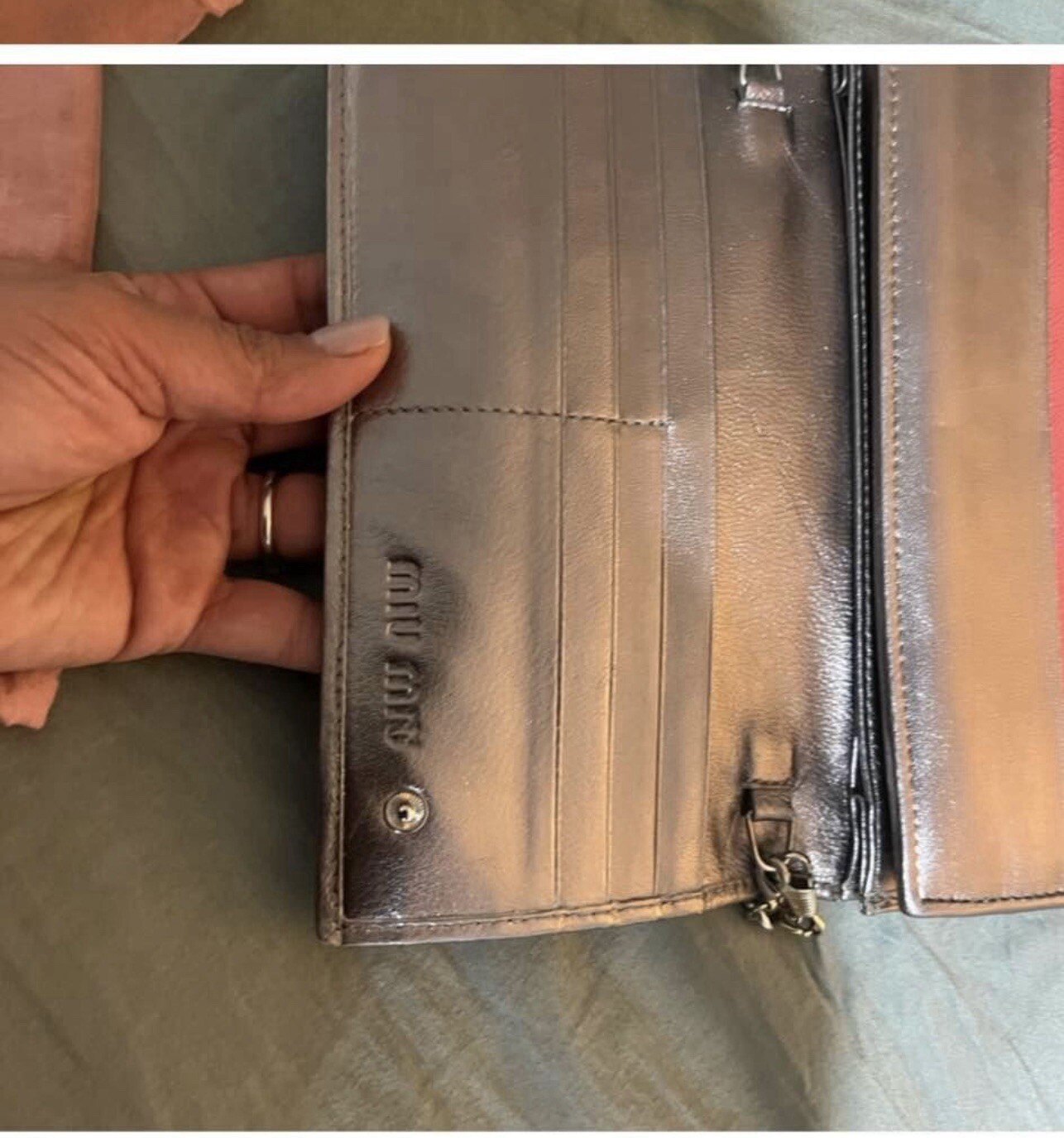 Miu Miu Wallet On Chain - image 5