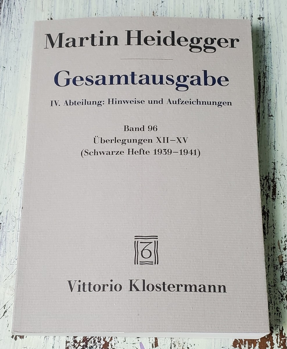 文学・小説 MARTIN HEIDEGGER Martin Heidegger: The Philosophy of Another Beginning by