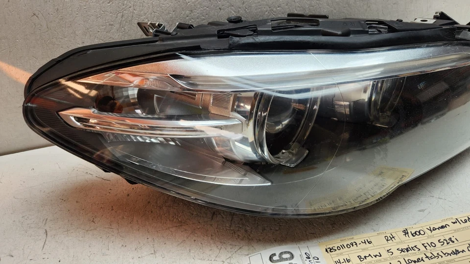 2 сломанные вкладки 2014 15 2016 BMW 5 SERIES F10 528i RH XENON ФАРА OEM AY06846 - Изображение 2 из 4