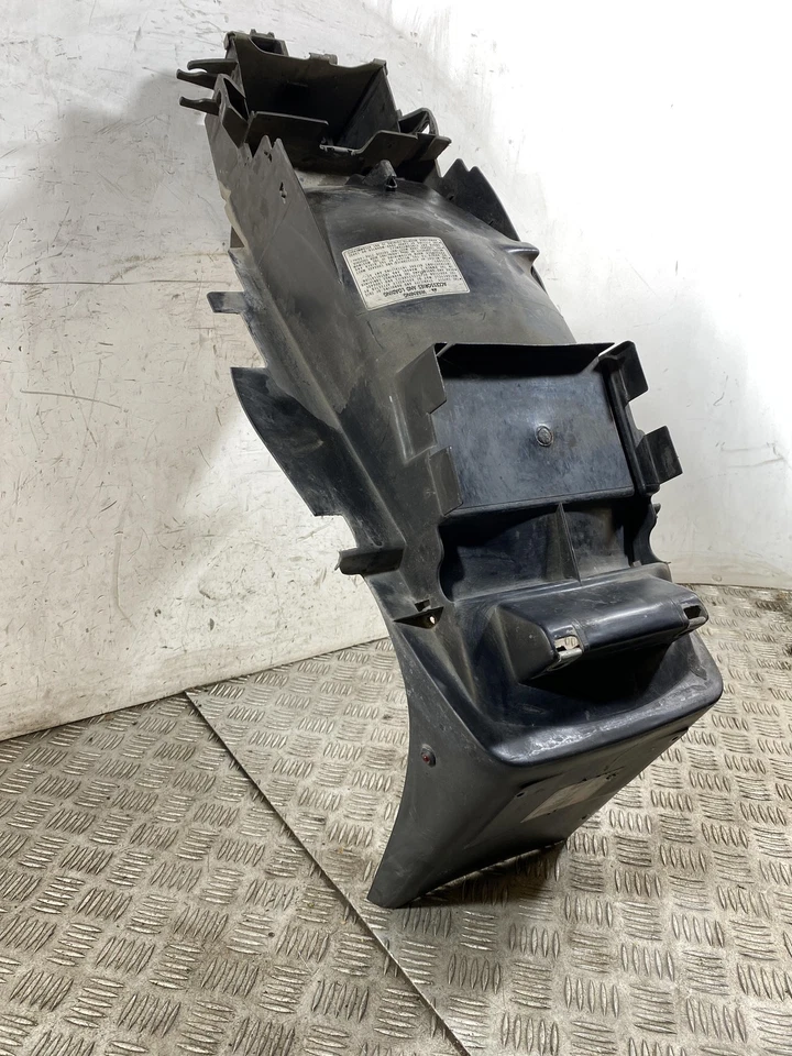 106800 Carena Passaruota Posteriore  Honda VFR 750 F Dal 1990 al 1997 - Immagine 4 di 4