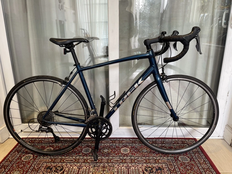 Trek Domane AL 2, photo 2 of 5