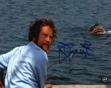 Richard Dreyfuss Autographed Jaws 8x10